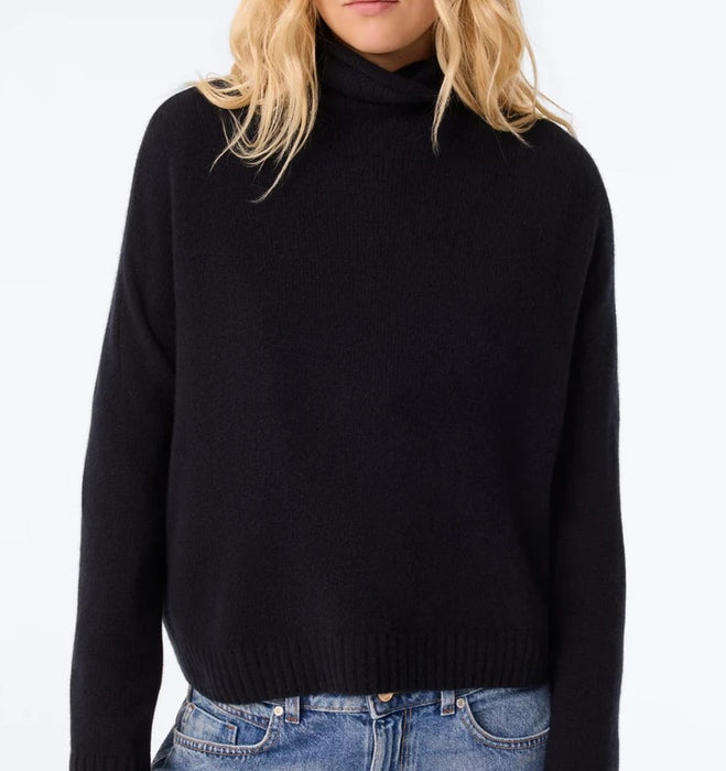 Kujten Tila Cashmere Turtleneck - Noir