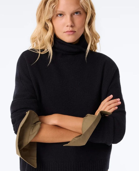 Kujten Tila Cashmere Turtleneck - Noir
