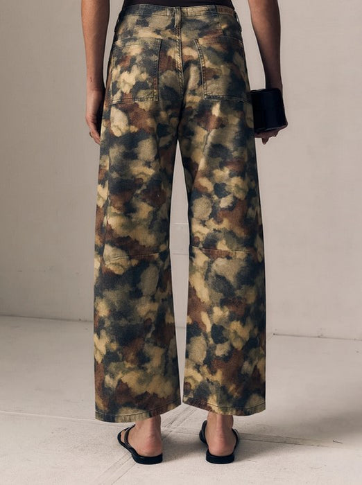 Le Jean Utility Soft Barrel Jeans - Watercolor Camo