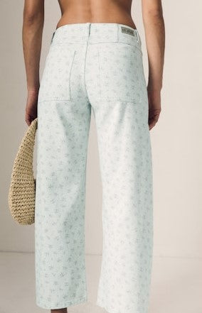 Le Jean Selena Crop Mid Rise Jeans - Minty Floral