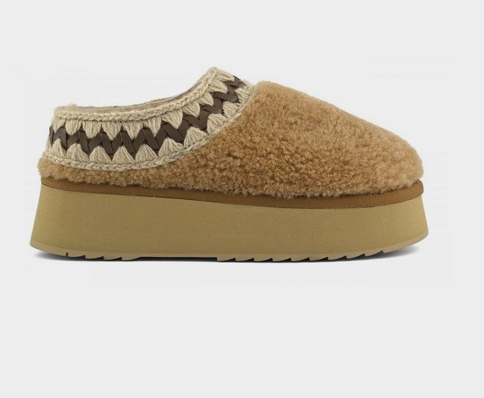 Mou Platform Curly Sheepskin Clog - Cognac