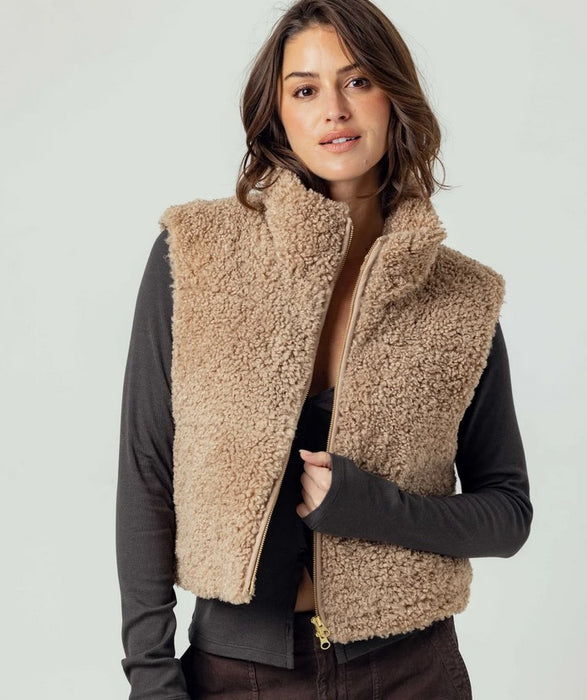 We are Sundays Sherpa Cecily Vest - Latte
